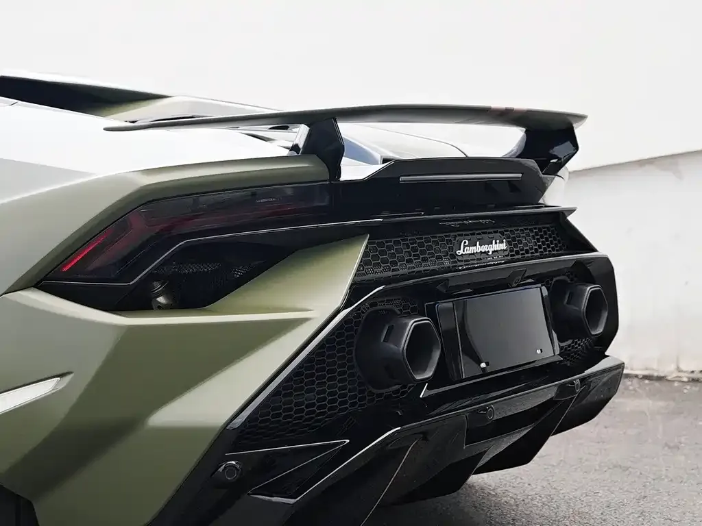 Lamborghini Huracan 2025 из CN, фото 8