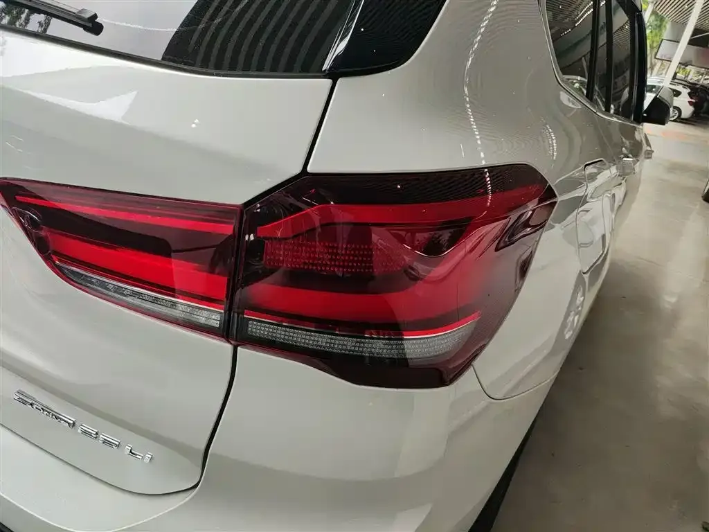 BMW X1 2022 из CN, фото 8
