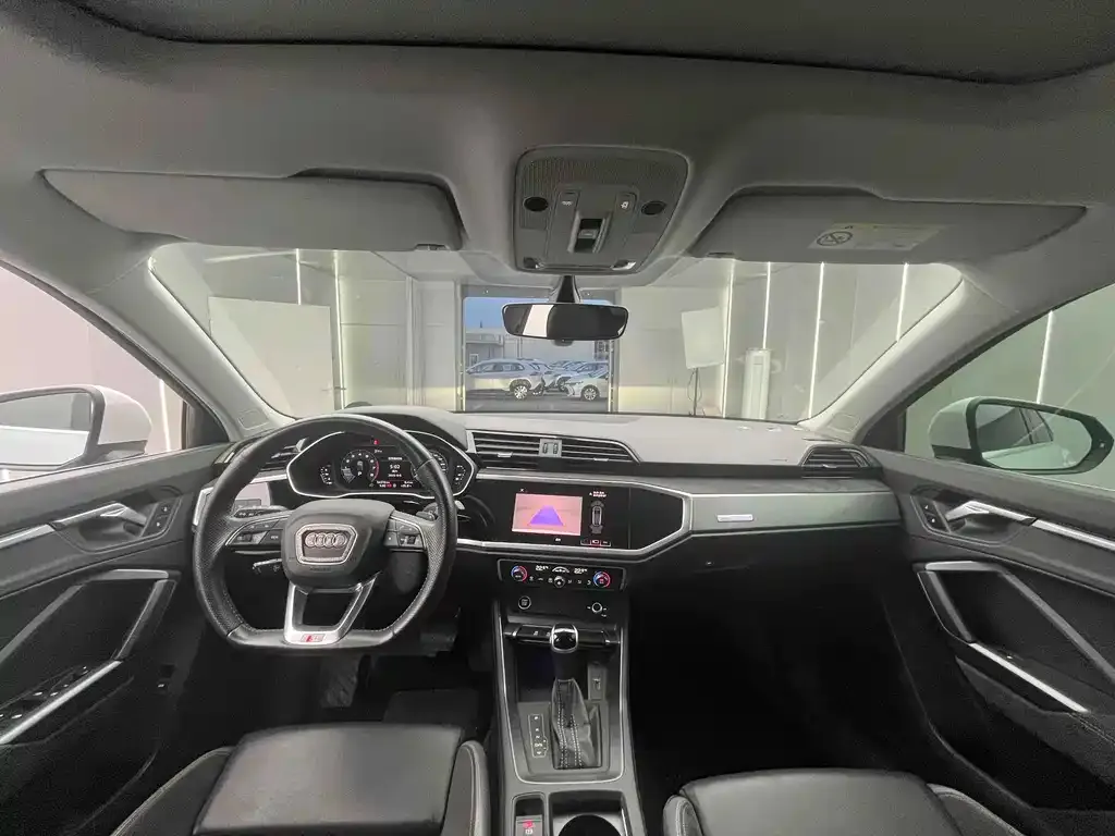 Audi Q3 Sportback 2021 из CN, фото 9