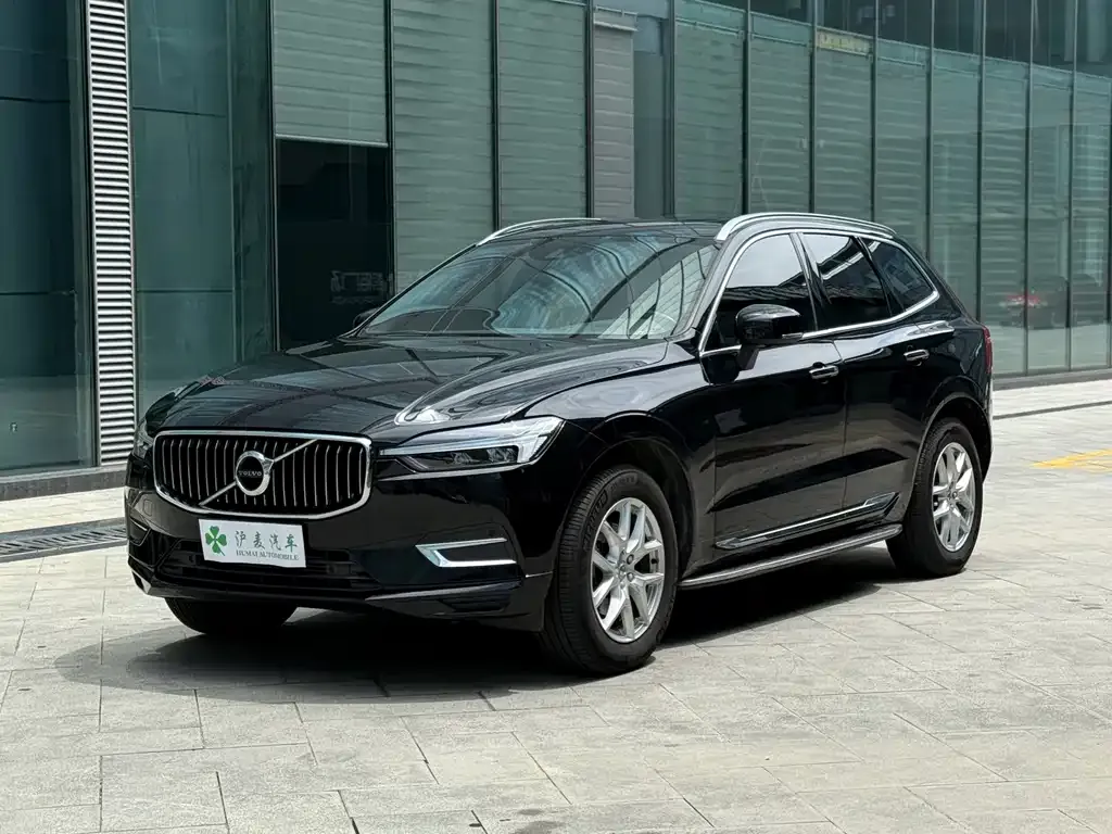 Volvo XC60 2021 из CN, фото 1