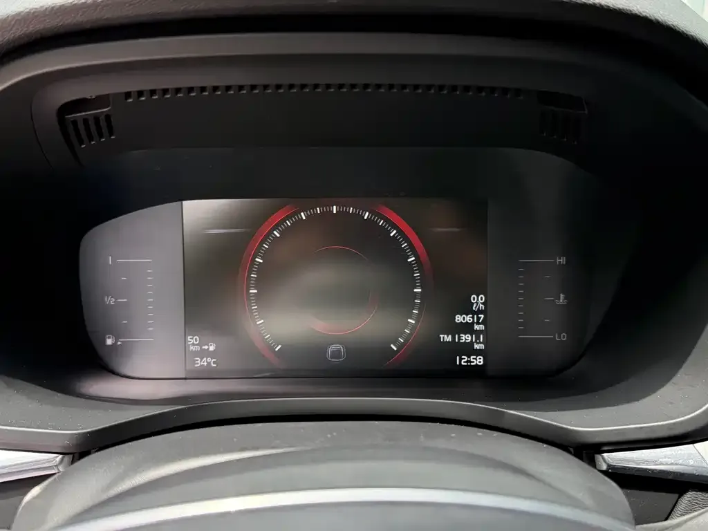 Volvo XC60 2021 из CN, фото 10