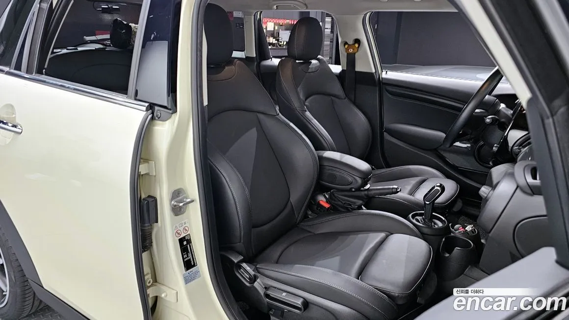 Mini Cooper 2021 из KR, фото 10