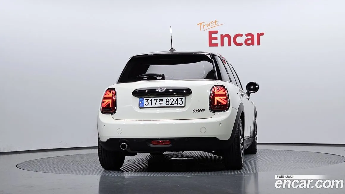Mini Cooper 2021 из KR, фото 4