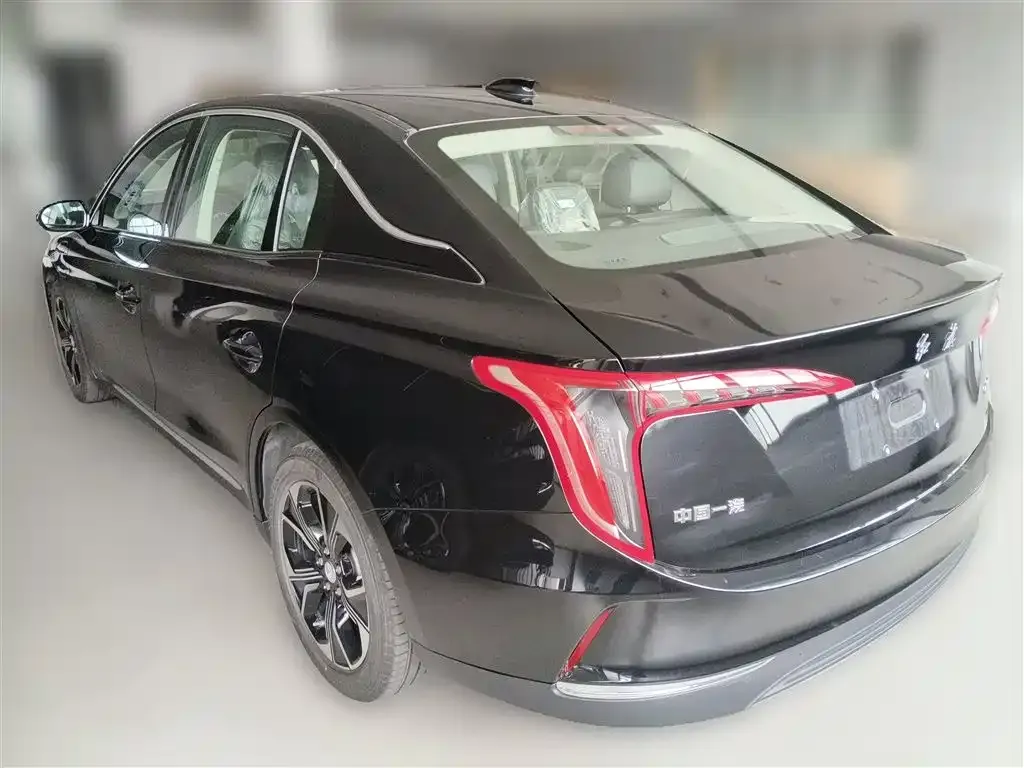 Hongqi E-QM5 2024 из CN, фото 9