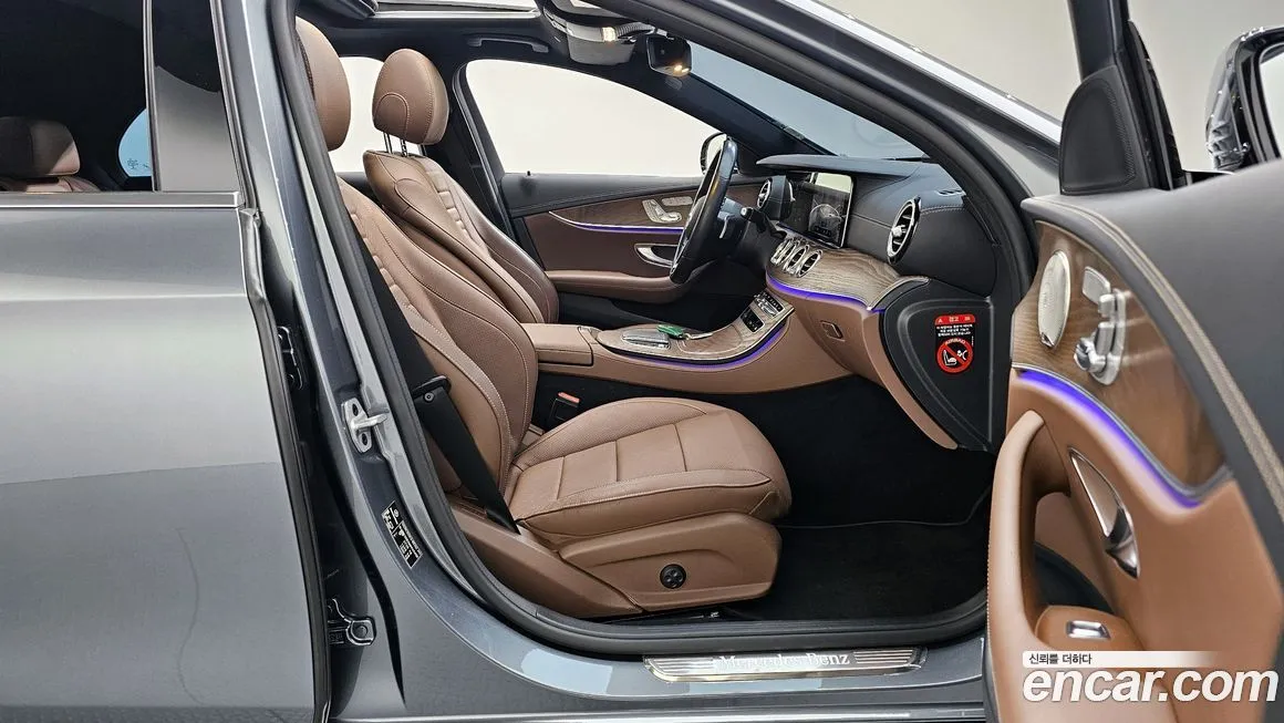 Mercedes-Benz E-Class 2021 из KR, фото 10