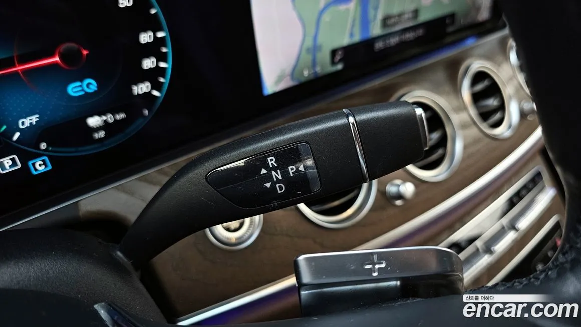 Mercedes-Benz E-Class 2021 из KR, фото 9