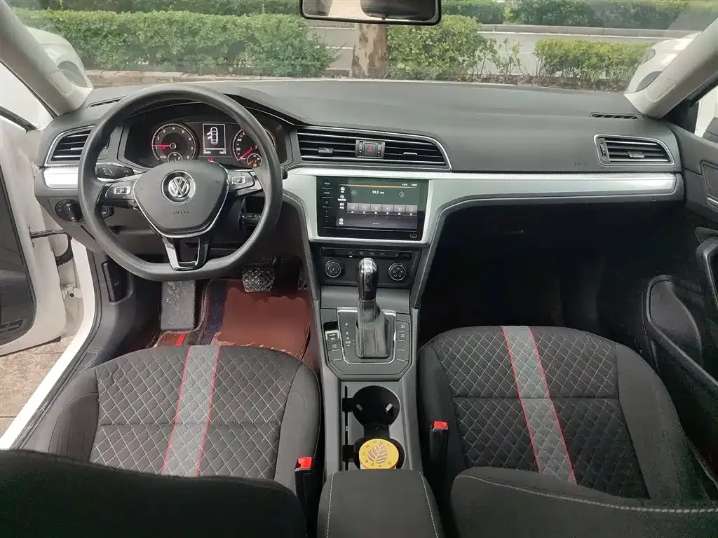 Volkswagen Lamando 2022 из CN, фото 10