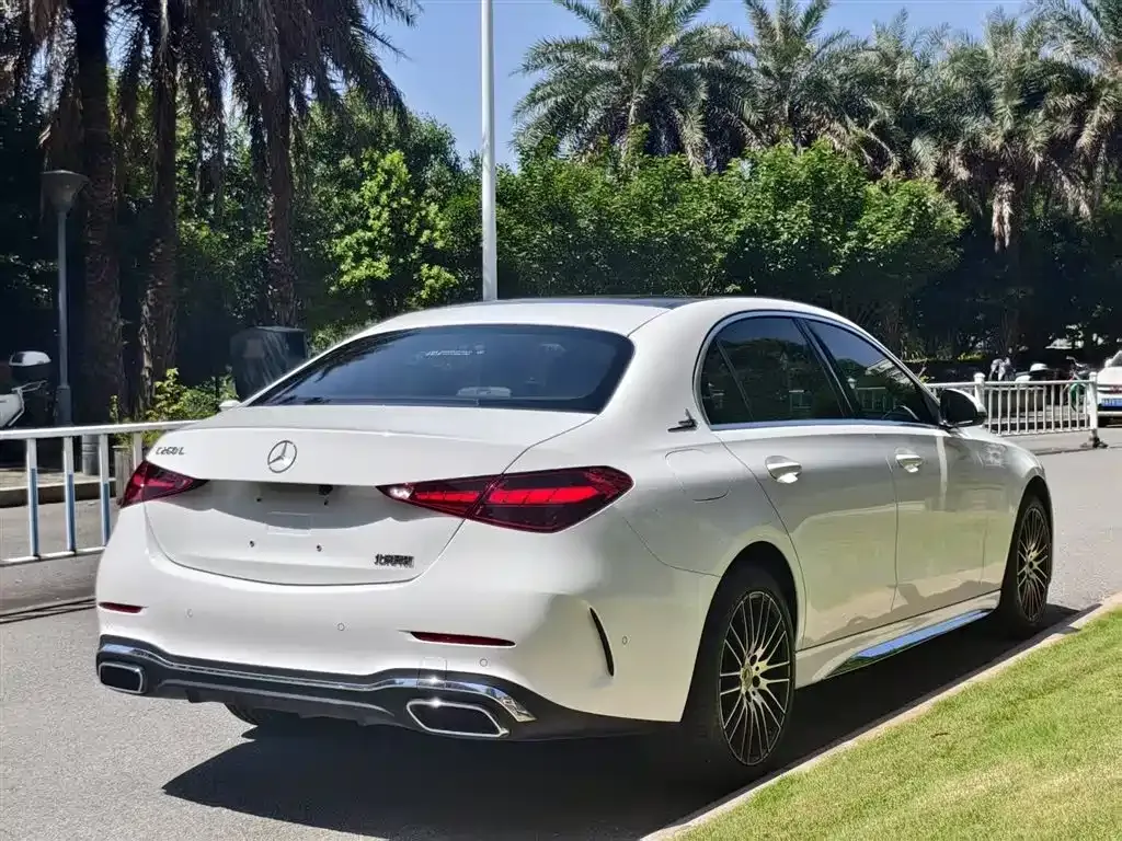 Mercedes-Benz C-Class 2023 из CN, фото 9