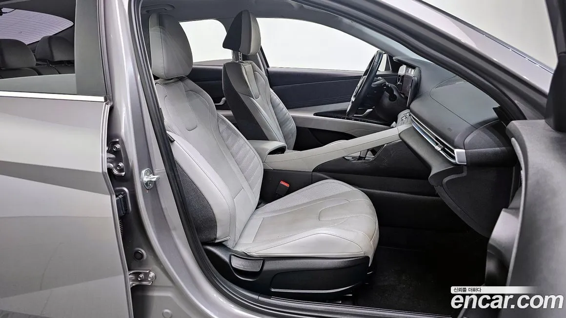 Hyundai AVANTE 2022 из KR, фото 10