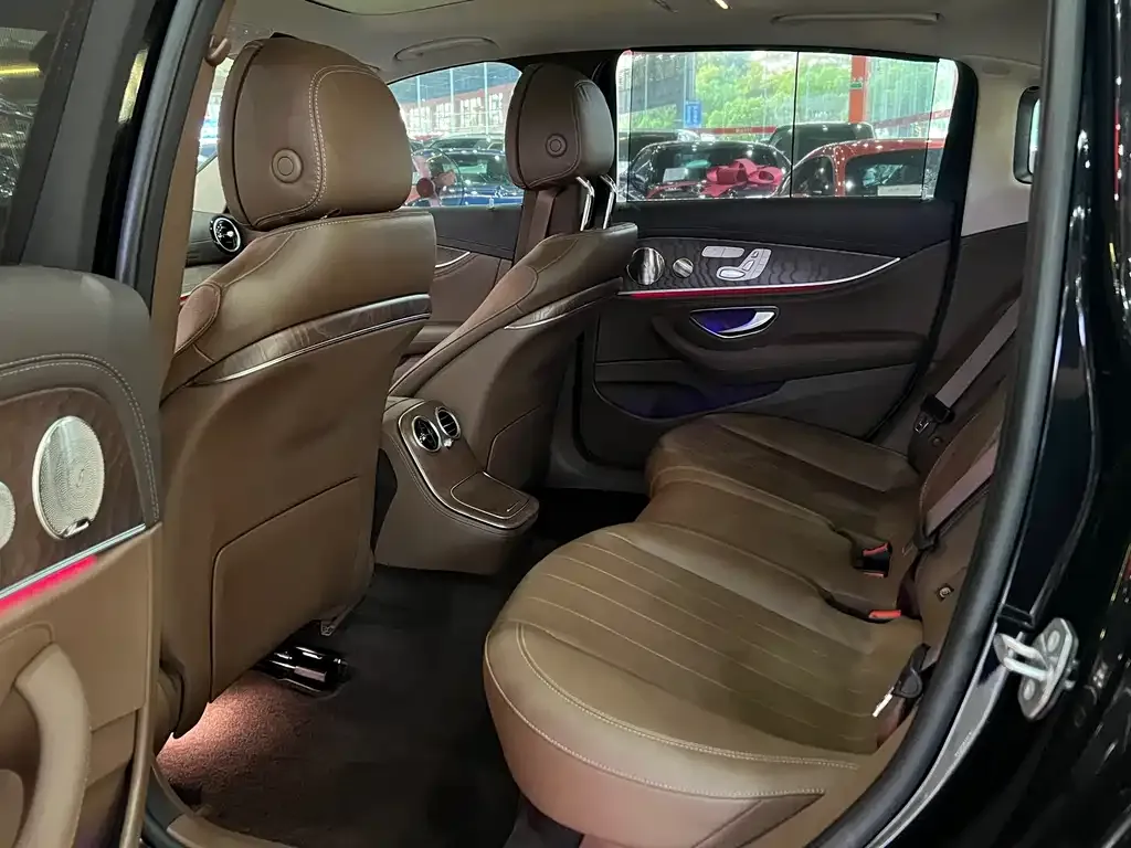 Mercedes-Benz E-Class 2021 из CN, фото 8
