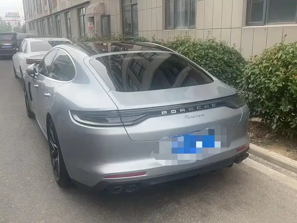 Porsche Panamera 2023 из CN, фото 2