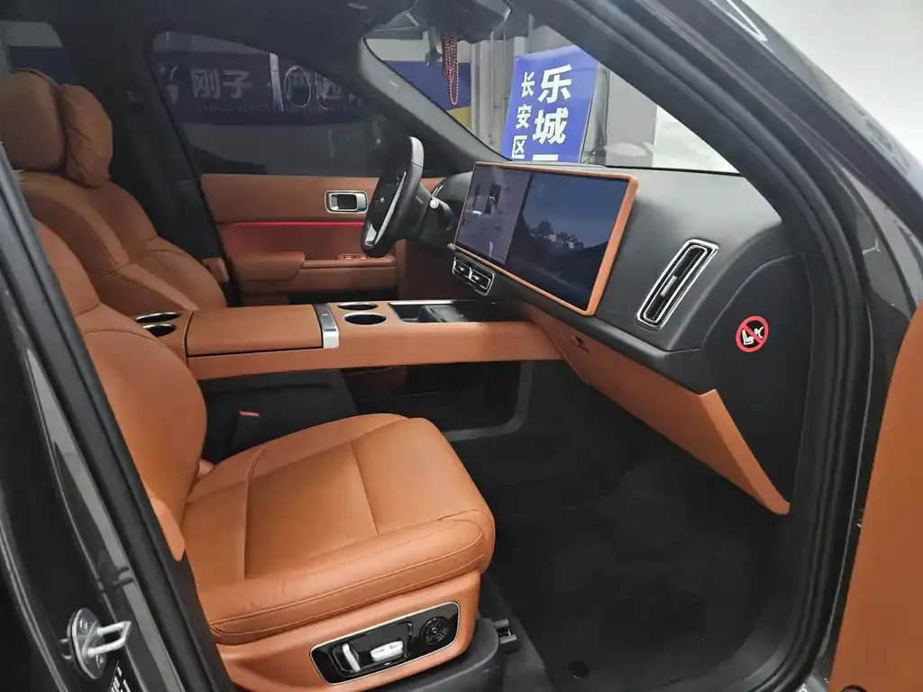 Li Auto L8 2023 из CN, фото 10