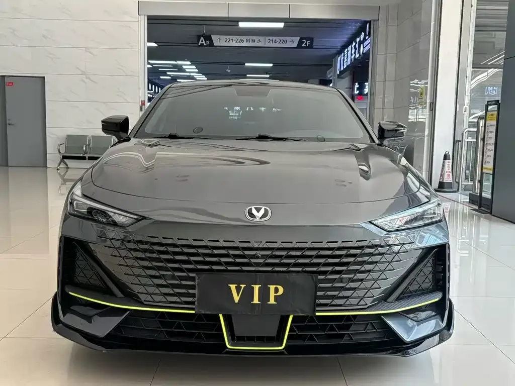 Changan UNI-V 2022 из CN, фото 2