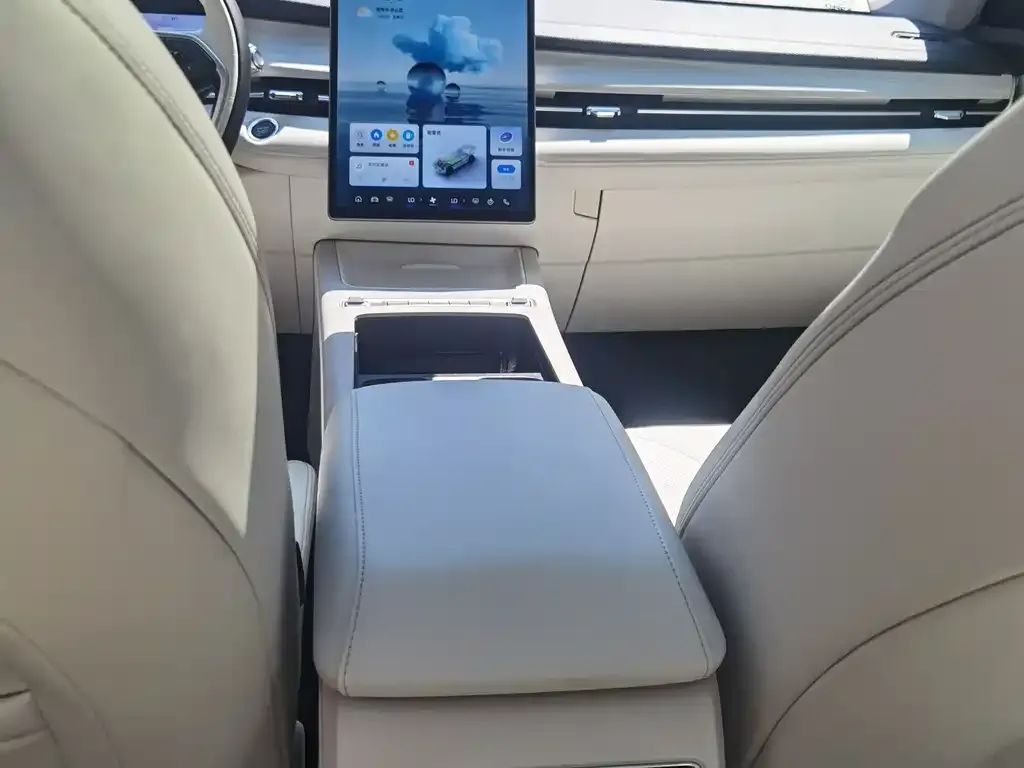 Geely Xingrui 2024 из CN, фото 9