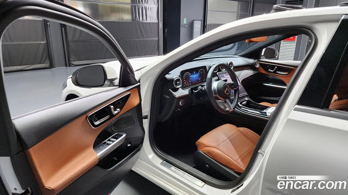 Mercedes-Benz C-Class 2023 из KR, фото 10