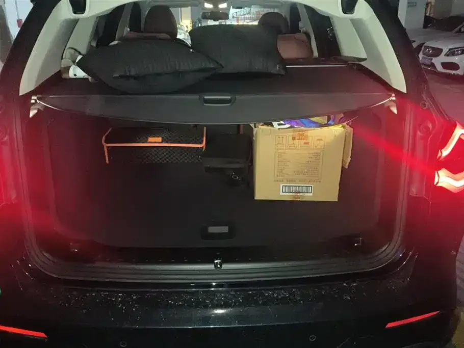 BMW iX3 2025 из CN, фото 4