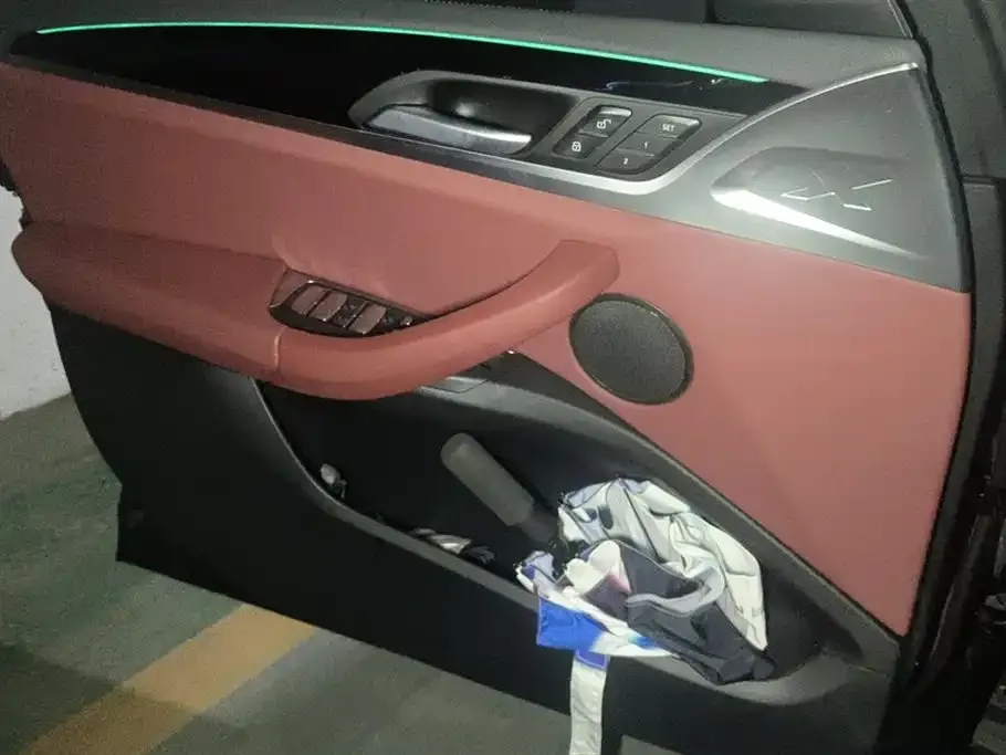 BMW iX3 2025 из CN, фото 7