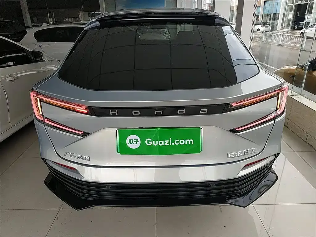 Honda e:NP2 2024 из CN, фото 5