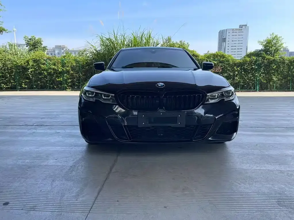 BMW 3 Series 2021 из CN, фото 3