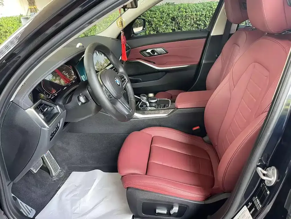 BMW 3 Series 2021 из CN, фото 4