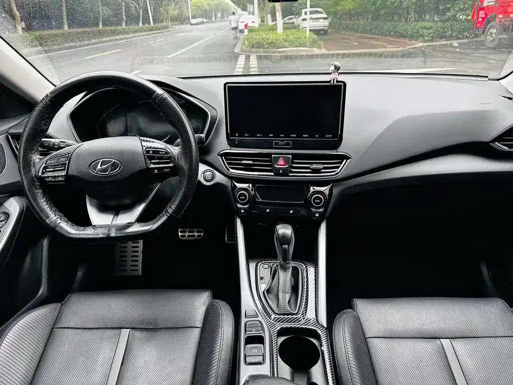Hyundai Fista 2021 из CN, фото 10