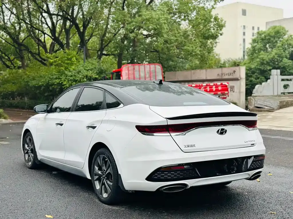 Hyundai Fista 2021 из CN, фото 6