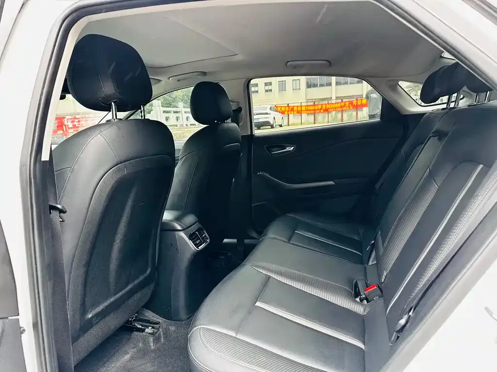 Hyundai Fista 2021 из CN, фото 9