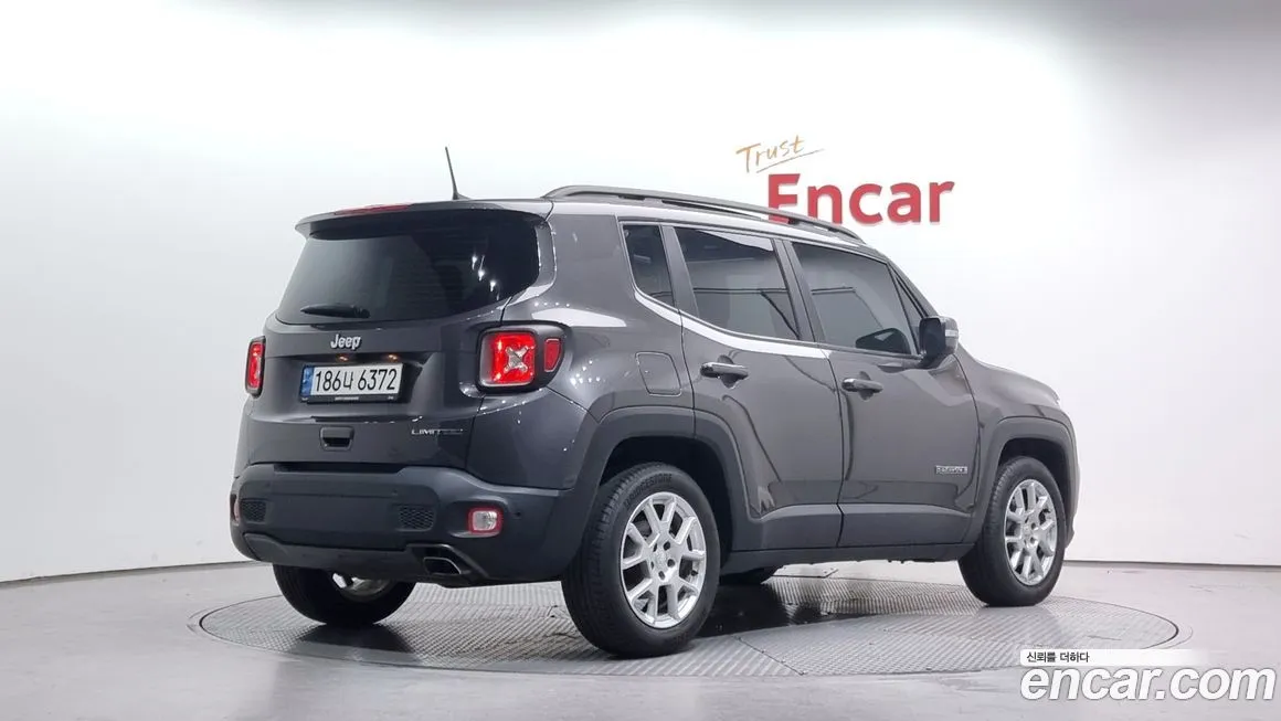Jeep Renegade 2021 из KR, фото 2