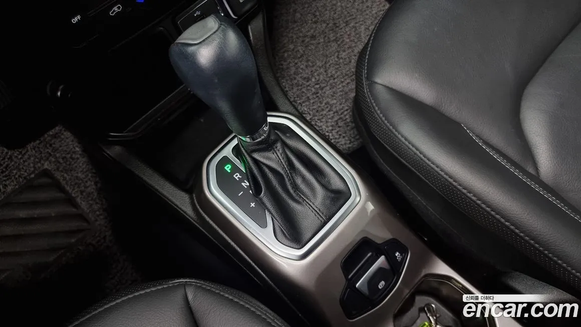 Jeep Renegade 2021 из KR, фото 9