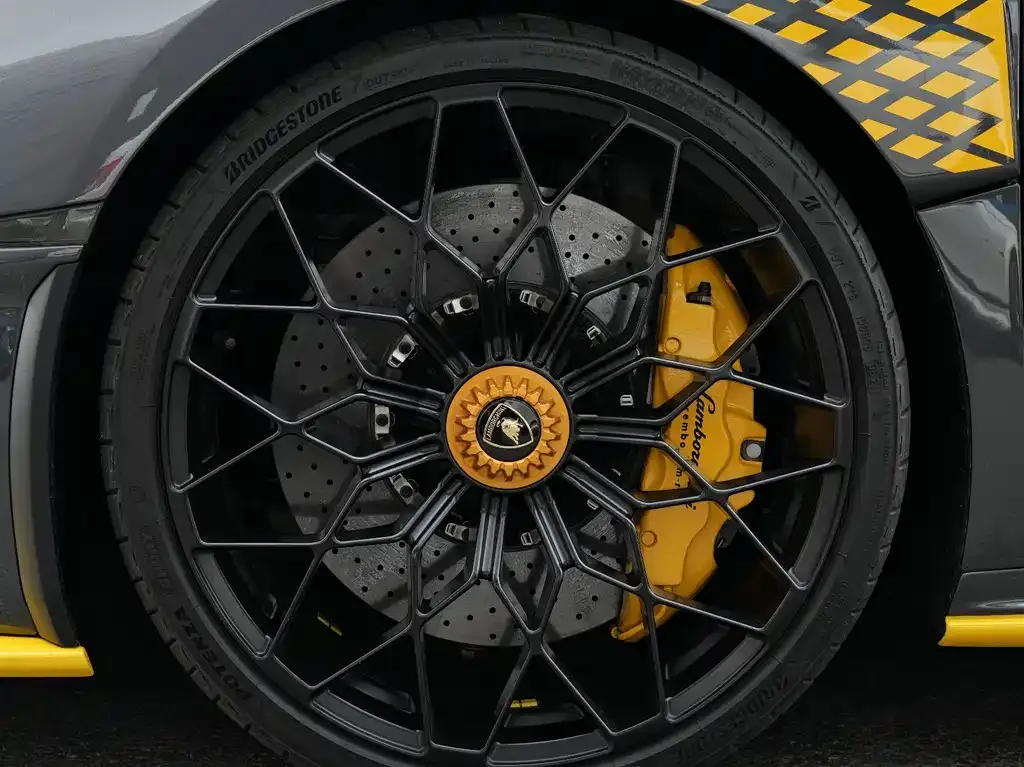 Lamborghini Huracan 2022 из CN, фото 4