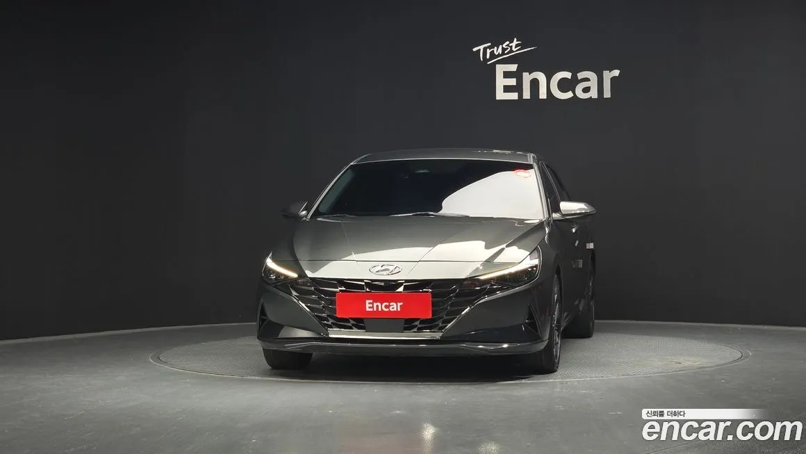 Hyundai AVANTE — фото 3