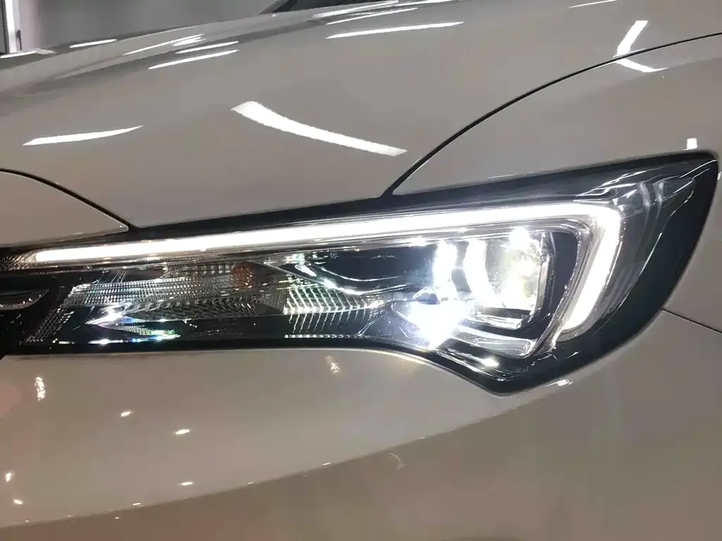 Buick Verano 2025 из CN, фото 4
