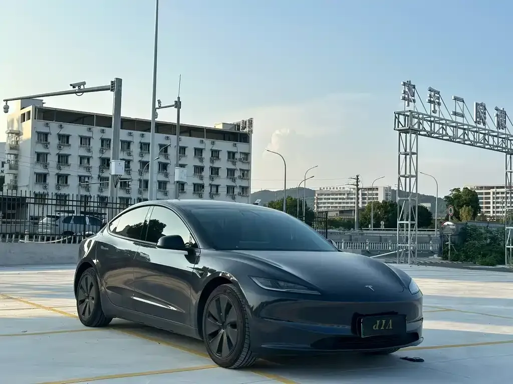Tesla Model 3 2025 из CN, фото 1