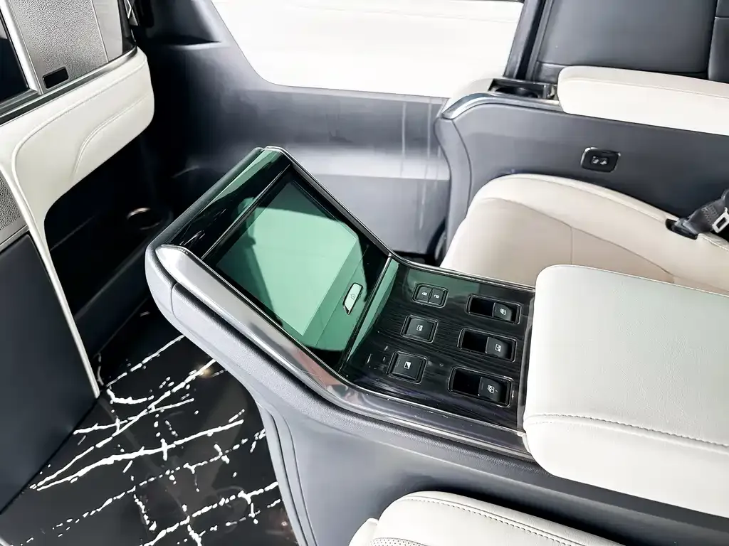 Lexus LM 2021 из CN, фото 9