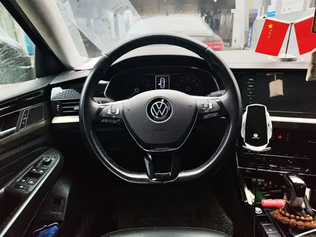 Volkswagen Passat 2021 из CN, фото 3