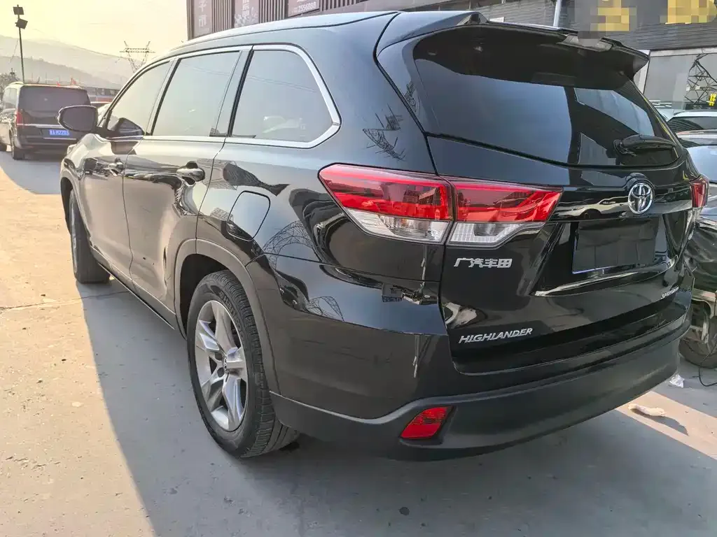 Toyota Highlander 2022 из CN, фото 4