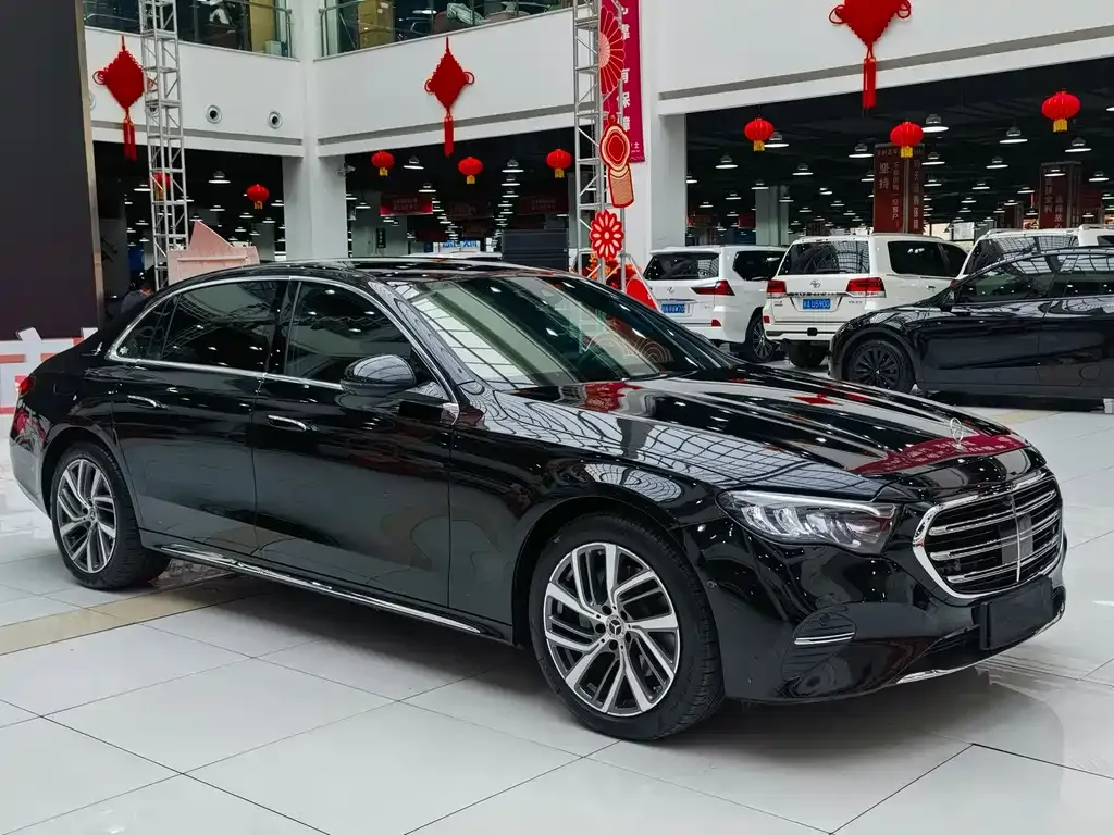 Mercedes-Benz E-Class 2024 из CN, фото 3
