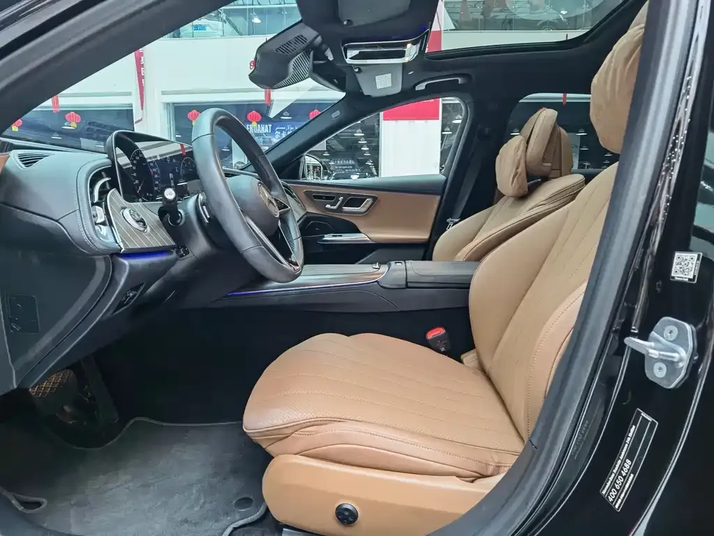 Mercedes-Benz E-Class 2024 из CN, фото 4