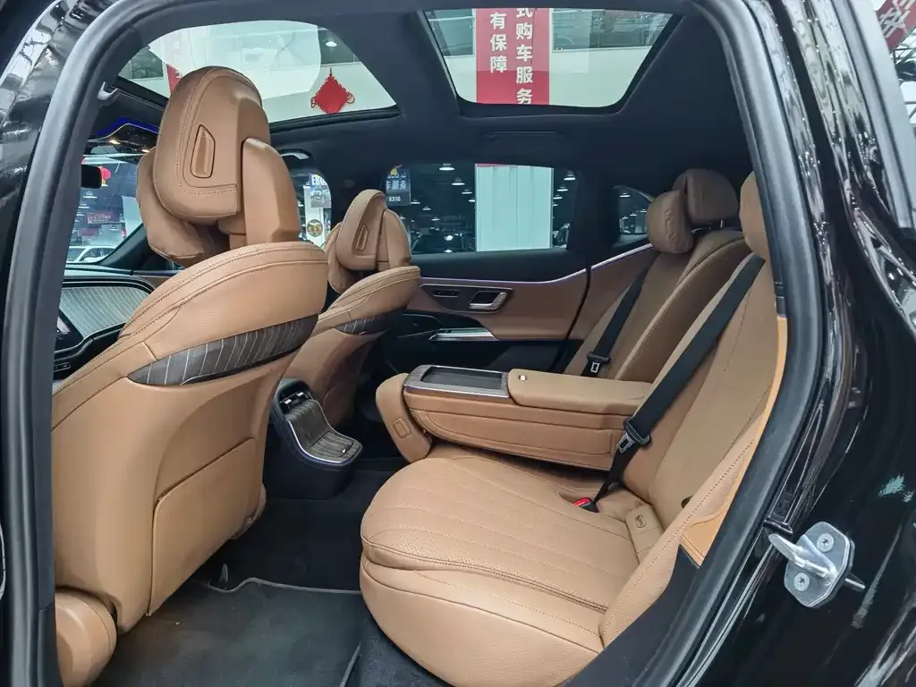 Mercedes-Benz E-Class 2024 из CN, фото 6