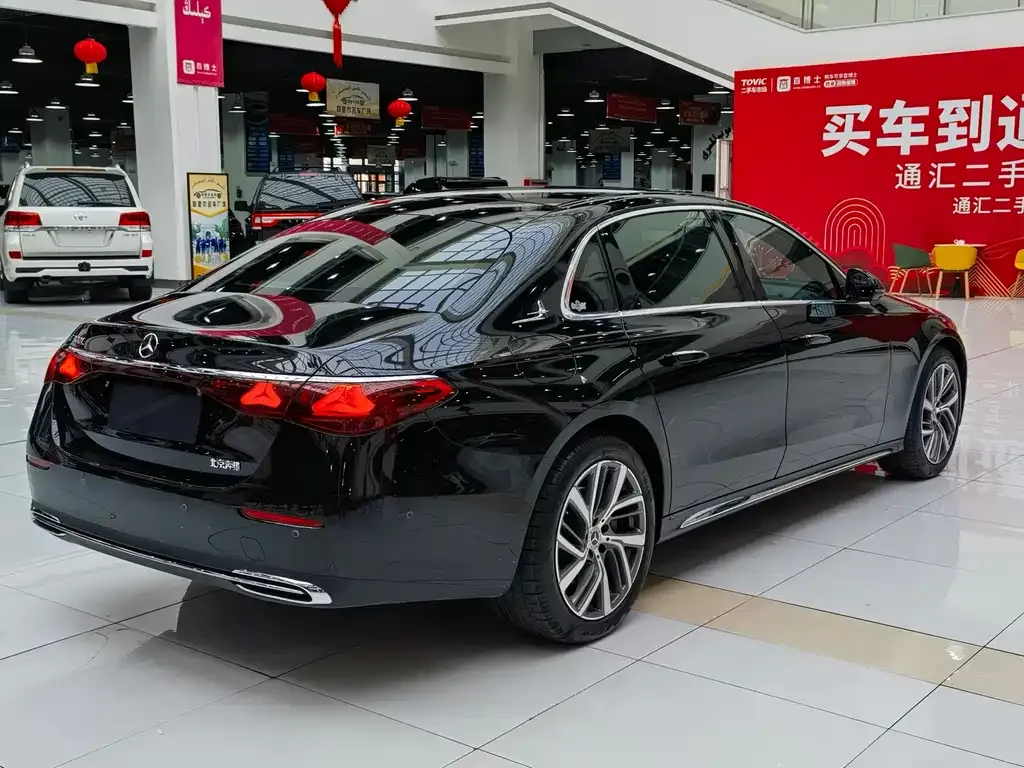 Mercedes-Benz E-Class 2024 из CN, фото 9