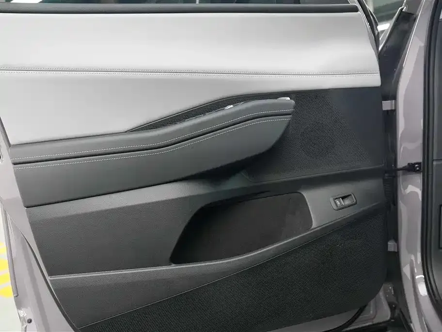 Volkswagen Teramont 2025 из CN, фото 9