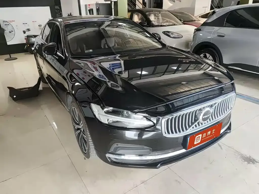 Volvo S90 2022 из CN, фото 2