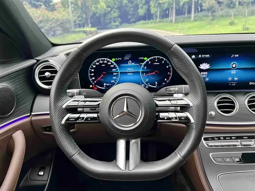 Mercedes-Benz E-Class 2023 из CN, фото 6