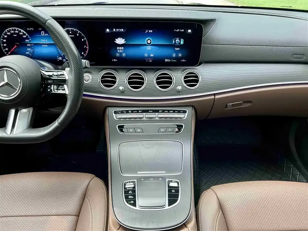 Mercedes-Benz E-Class 2023 из CN, фото 7