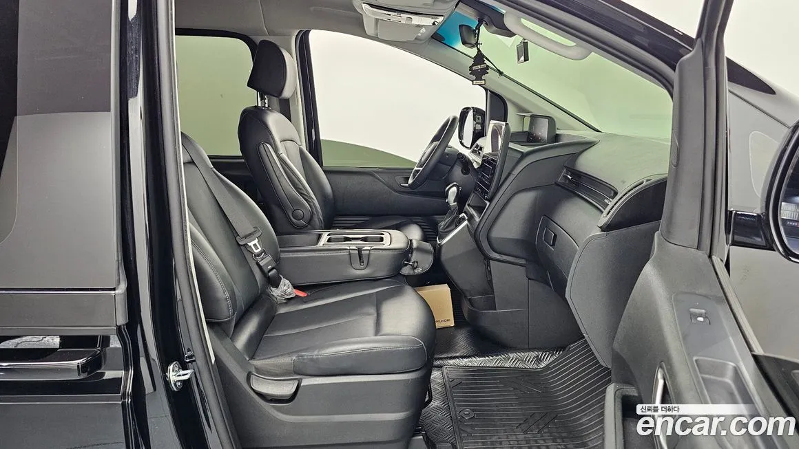 Hyundai Staria 2023 из KR, фото 10