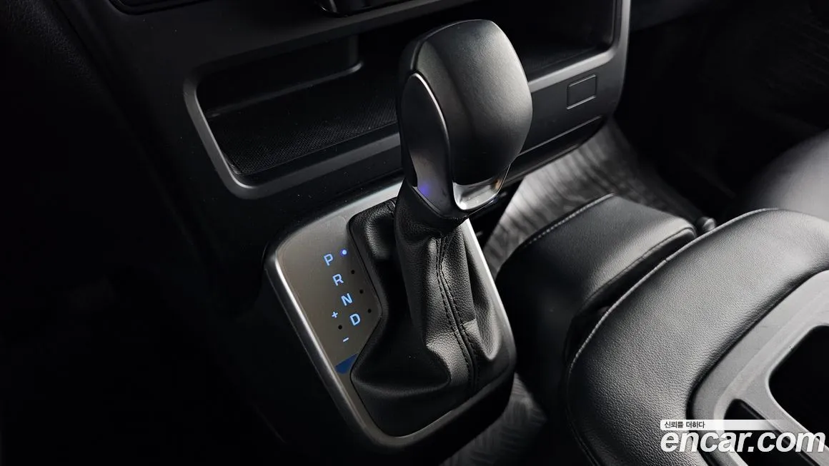 Hyundai Staria 2023 из KR, фото 9