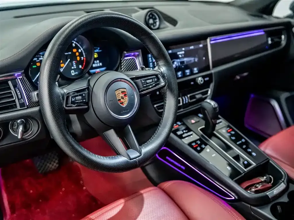 Porsche Macan — фото 6