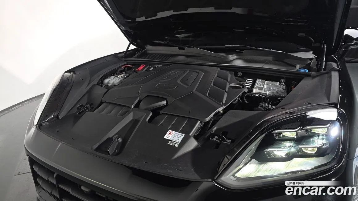 Porsche Cayenne 2024 из KR, фото 6