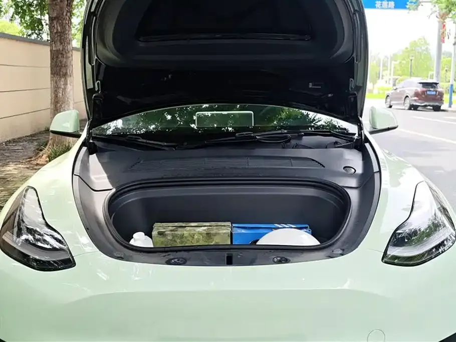 Tesla Model Y 2022 из CN, фото 10