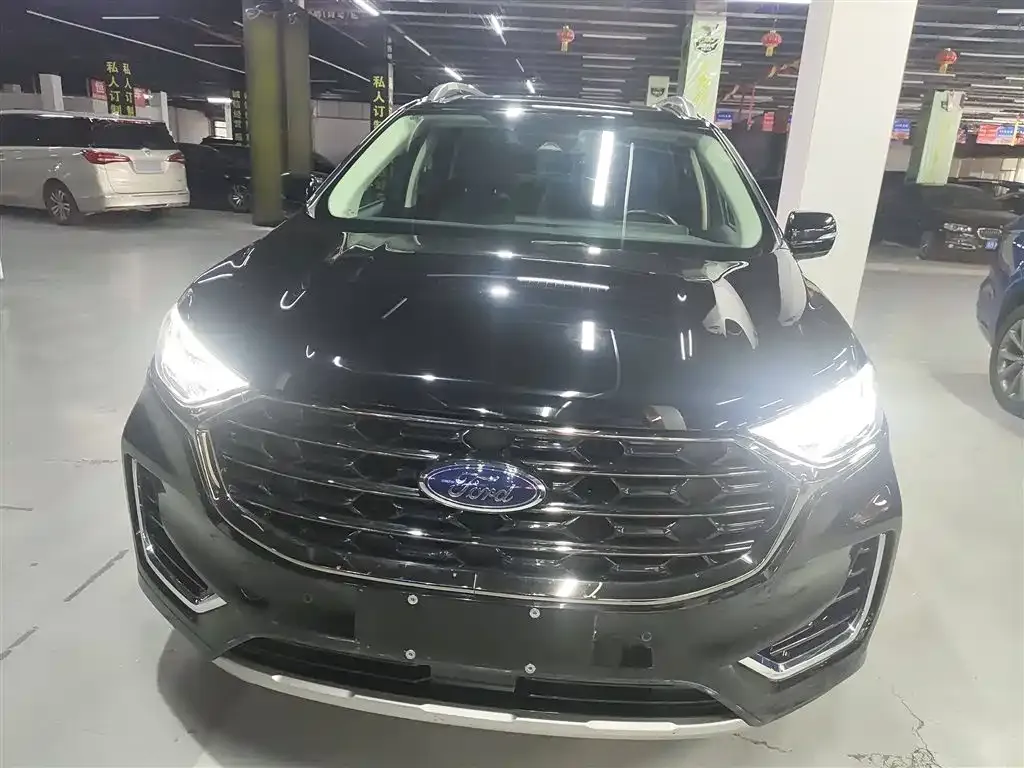 Ford Edge — фото 3